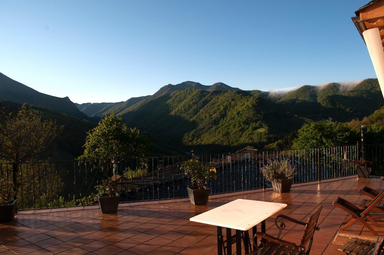 Hotel El Mirador De Fuentes Del Narcea Moncó Exteriér fotografie